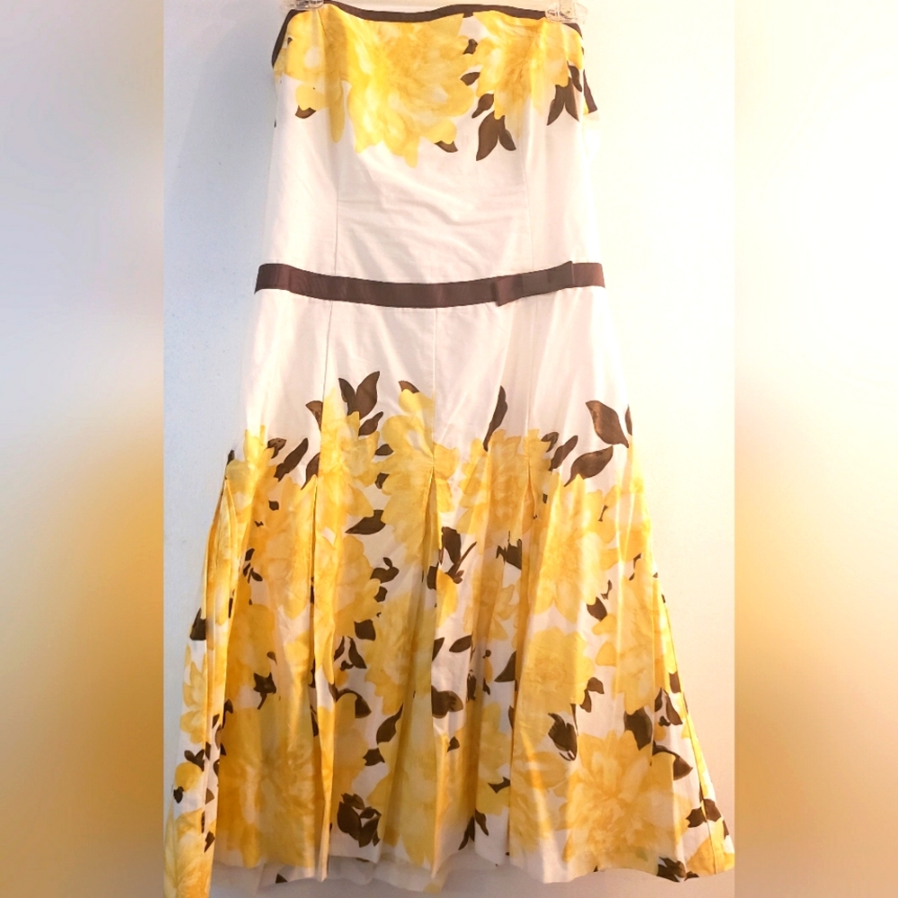 Strapless summer dress